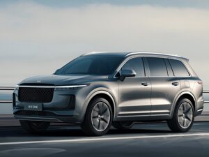 The Best Car Technologies of the Year: Innovations that Enhance Driving Experience