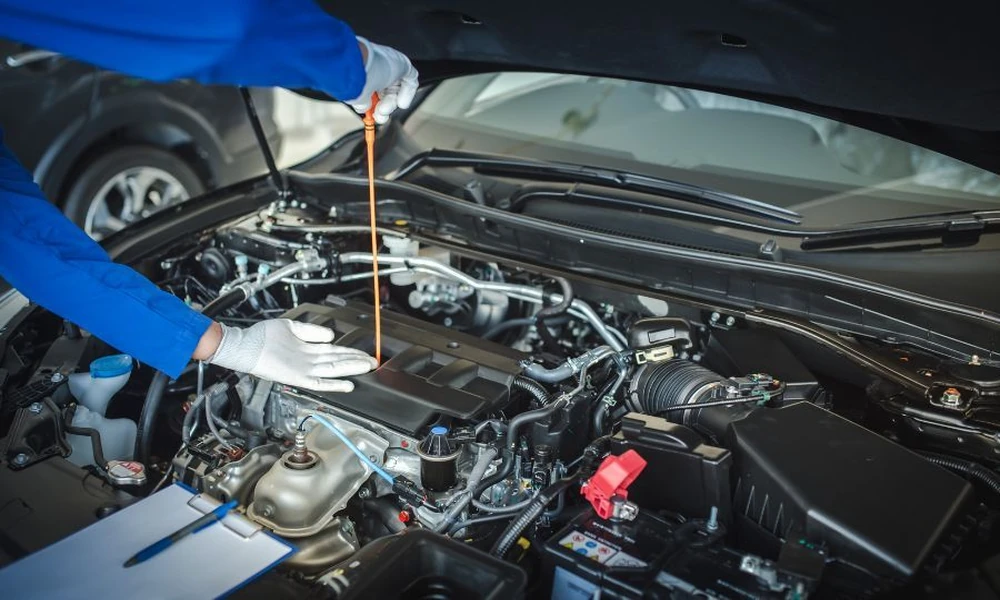 Car AC Evaporator Cleaning: Why Hidden Moisture Can Affect Cabin Air Quality